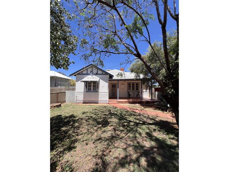 33 Campbell Street, Lamington