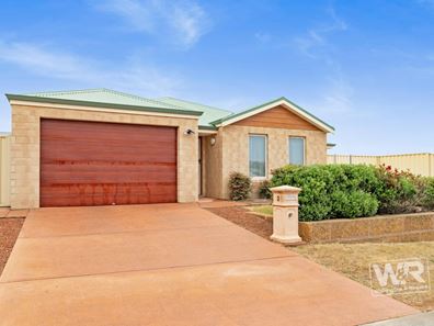 3 Esperance Crescent, Lange WA 6330