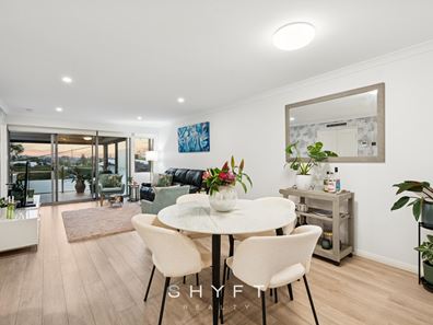 2/22 May Street, Scarborough WA 6019