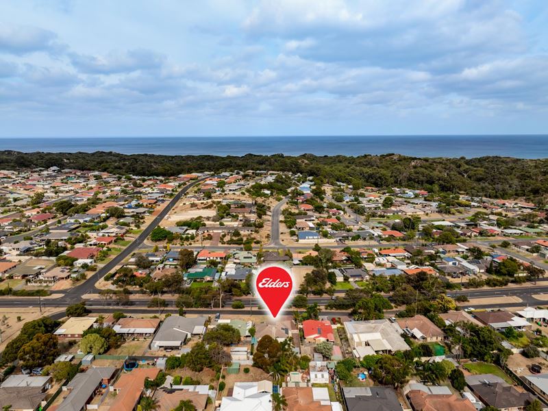 299 Ocean Drive, Withers WA 6230