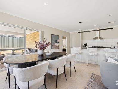 6 Prolog Link, Lake Coogee WA 6166