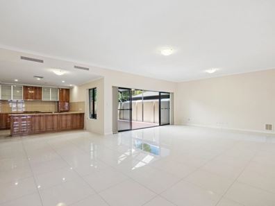 2C Korab Link, Madeley WA 6065