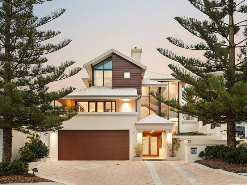 21 Marine Terrace, Sorrento WA 6020