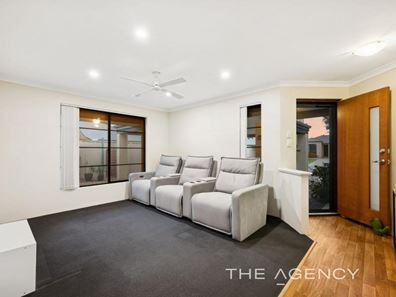 29 Sessilis Crescent, Wattle Grove WA 6107
