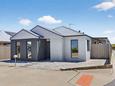 15 Charleston Street, Karnup WA 6176