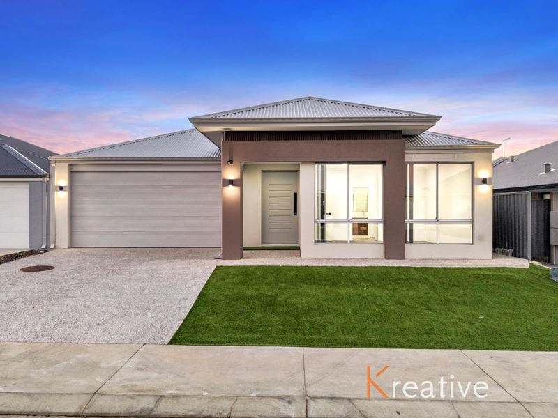 10 Stinear Street, Champion Lakes WA 6111