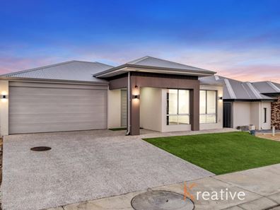10 Stinear Street, Champion Lakes WA 6111
