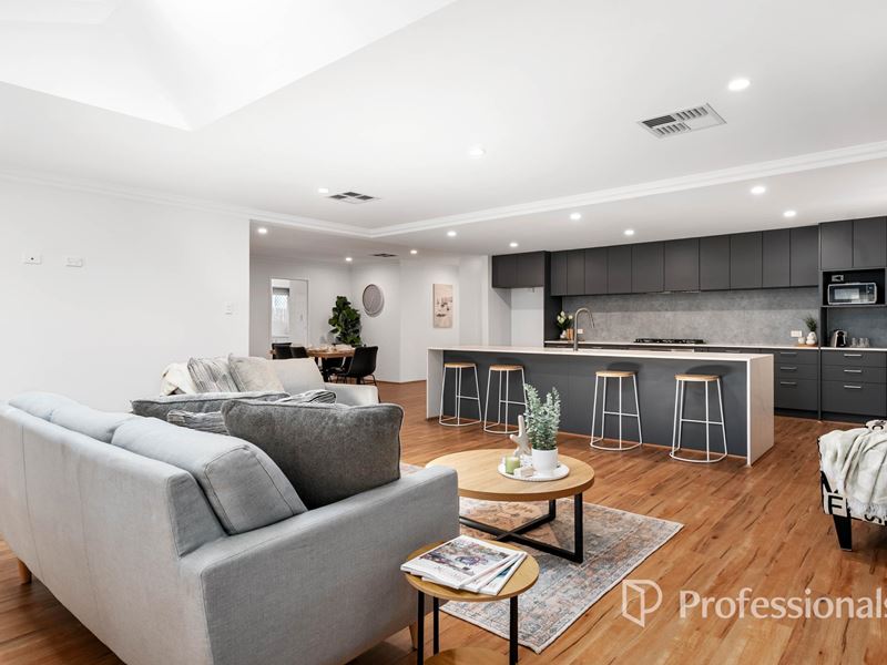 24 Seagate Street, Safety Bay WA 6169