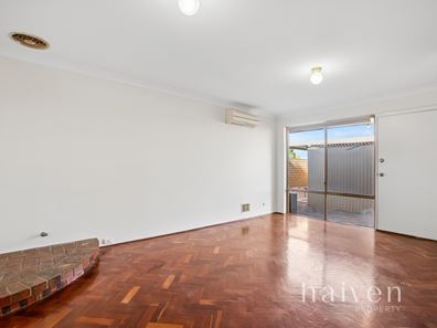23A LANAGAN RISE, South Lake WA 6164