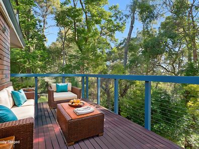 23 Valley View Road, Roleystone WA 6111