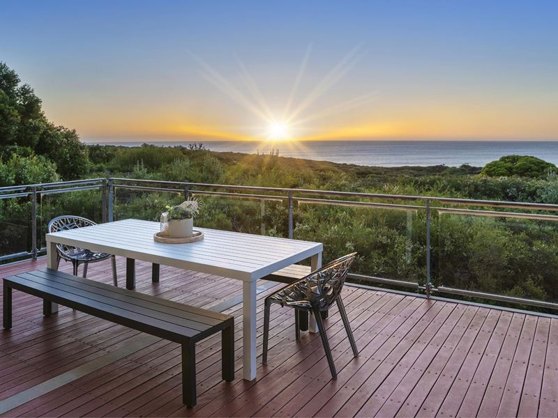 10 Wardanup Crescent, Yallingup WA 6282