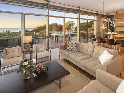 10 Wardanup Crescent, Yallingup WA 6282