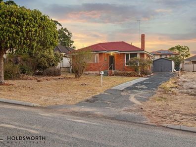 17 Newhaven Way, Nollamara WA 6061