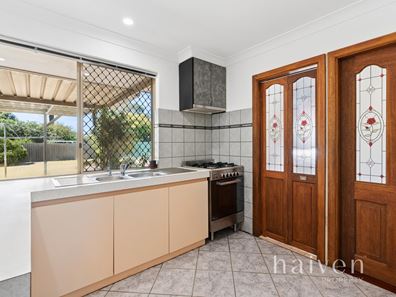 10 Corfield Street, Gosnells WA 6110