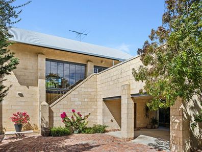 15A Samson Street, Fremantle WA 6160