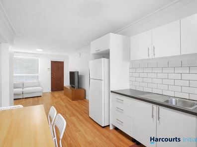 8/104 Albert Street, Osborne Park WA 6017