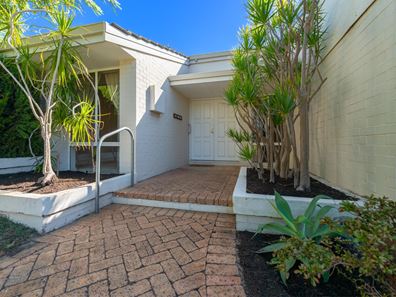 32 Winthrop Drive, Winthrop WA 6150