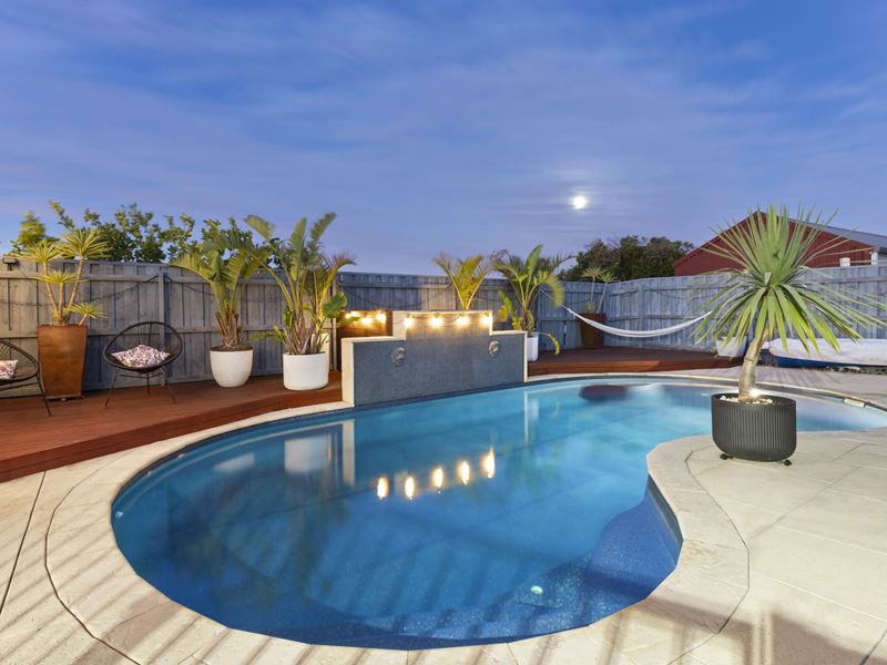 6 Moree Lane, Quinns Rocks WA 6030