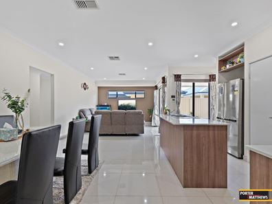19 Lotus Drive, Maddington WA 6109
