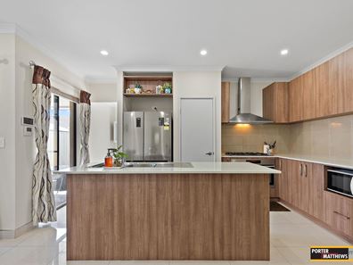 19 Lotus Drive, Maddington WA 6109