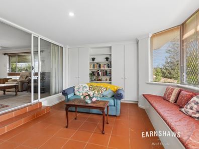 11 Marriott Road, Boya WA 6056