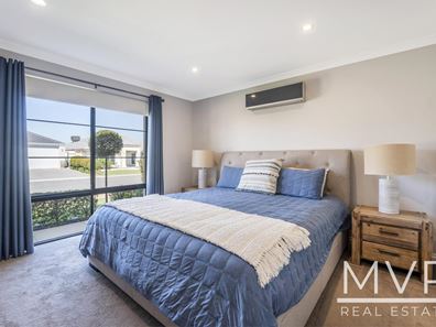 2 Overton Vista, Success WA 6164