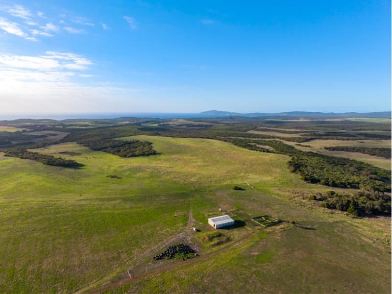 582 Bluff Creek Road, Green Range WA 6328