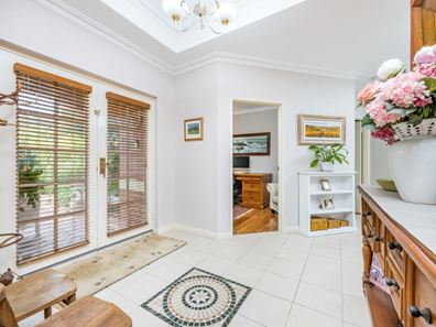 52 Coronado Ridge, Iluka WA 6028