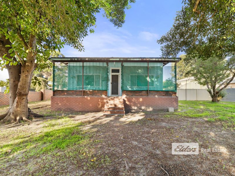 48 South Western Highway, Waroona WA 6215