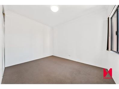 13/44 Camberwell Street, Beckenham WA 6107
