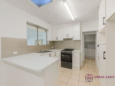 6 Edmund Way, Calista WA 6167
