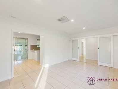 6 Edmund Way, Calista WA 6167