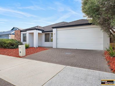 11 Prosperity Dr, Maddington WA 6109