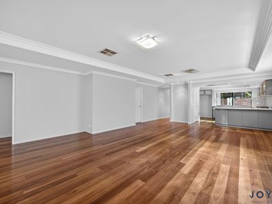 11B Seddon Way, Canning Vale WA 6155