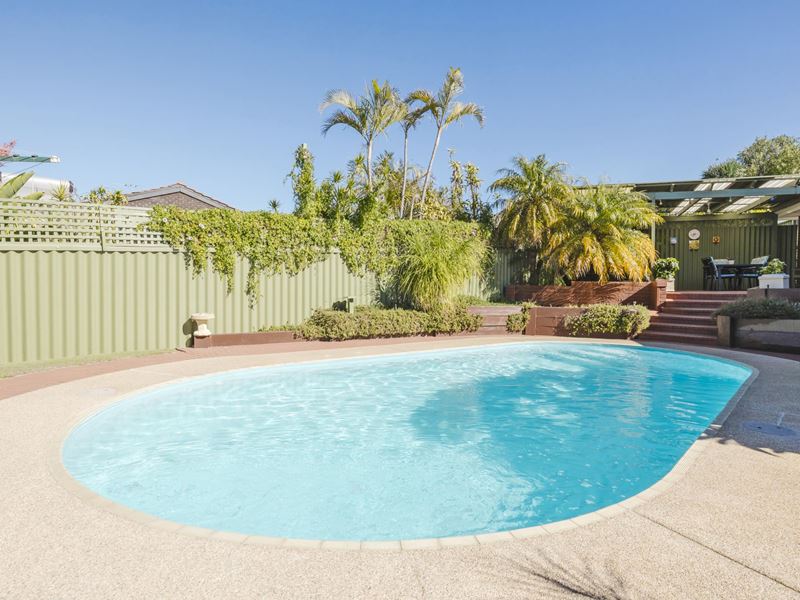 5 Esk Close, Craigie WA 6025