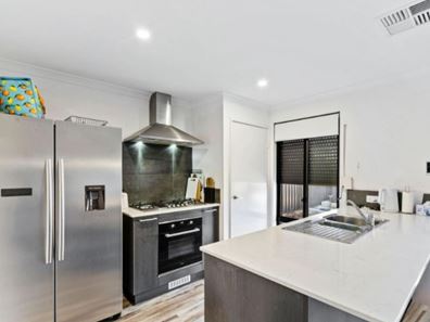 13 Tammar Circuit, Brabham WA 6055