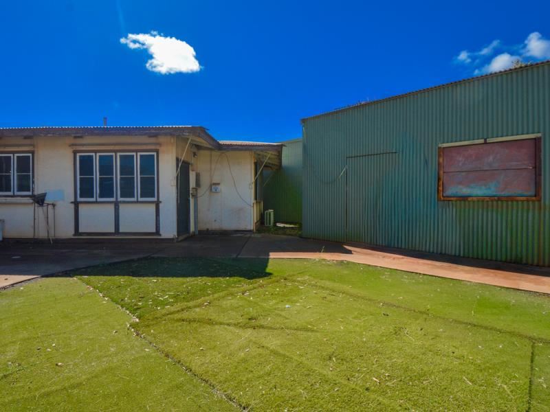 14 Paton Road, South Hedland WA 6722