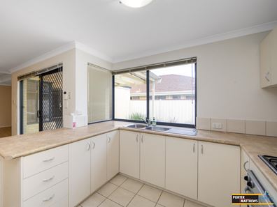 64 Scott Street, Cloverdale WA 6105