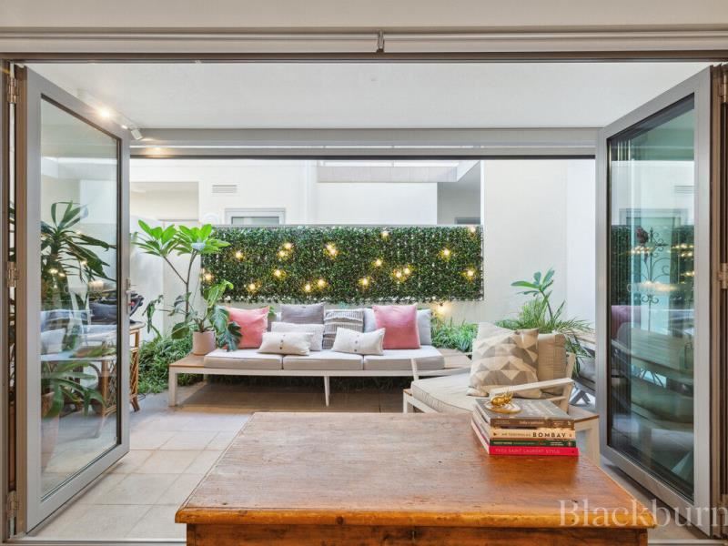 4/28 Knutsford Street, North Perth WA 6006