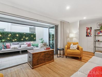 4/28 Knutsford Street, North Perth WA 6006