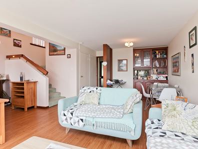 6/17 Money Road, Attadale WA 6156