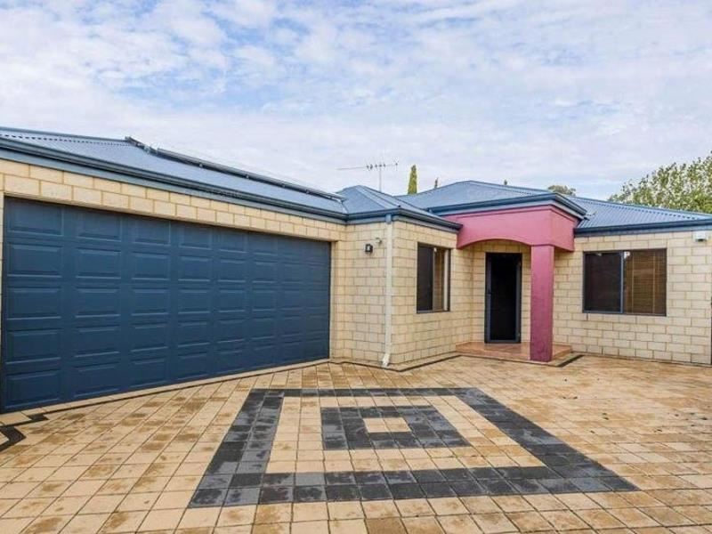 17b Winchelsea Road, Nollamara WA 6061