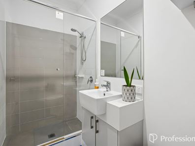 20 Velvetene Road, Byford WA 6122