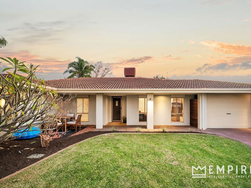 22 Beckett Close, Lake Coogee WA 6166