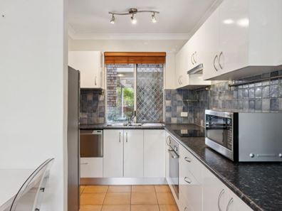 4/7 Vincent Street, Mount Lawley WA 6050