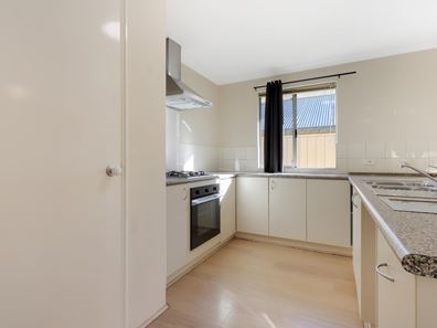 9 Hay Entrance, Pinjarra WA 6208