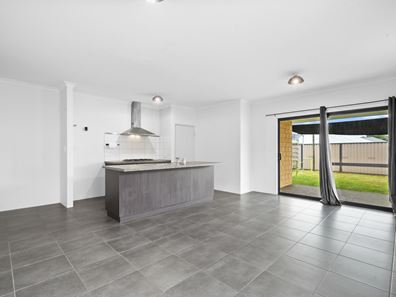 23 Haywire Avenue, Whitby WA 6123