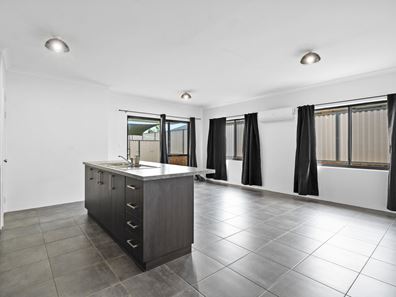 23 Haywire Avenue, Whitby WA 6123