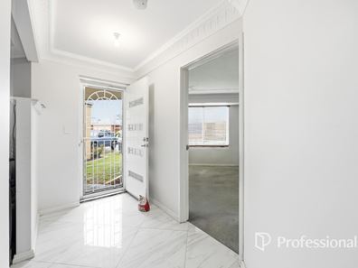 8 Coojong Road, Dalyellup WA 6230