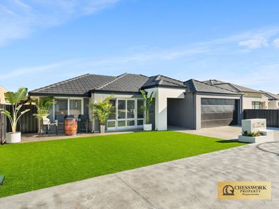 8 Soundview Rise, Yangebup WA 6164